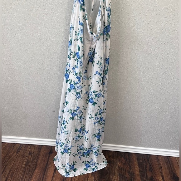 Anthropologie Yumi Kim White and Blue floral cut out maxi dress size large - Picture 10 of 15